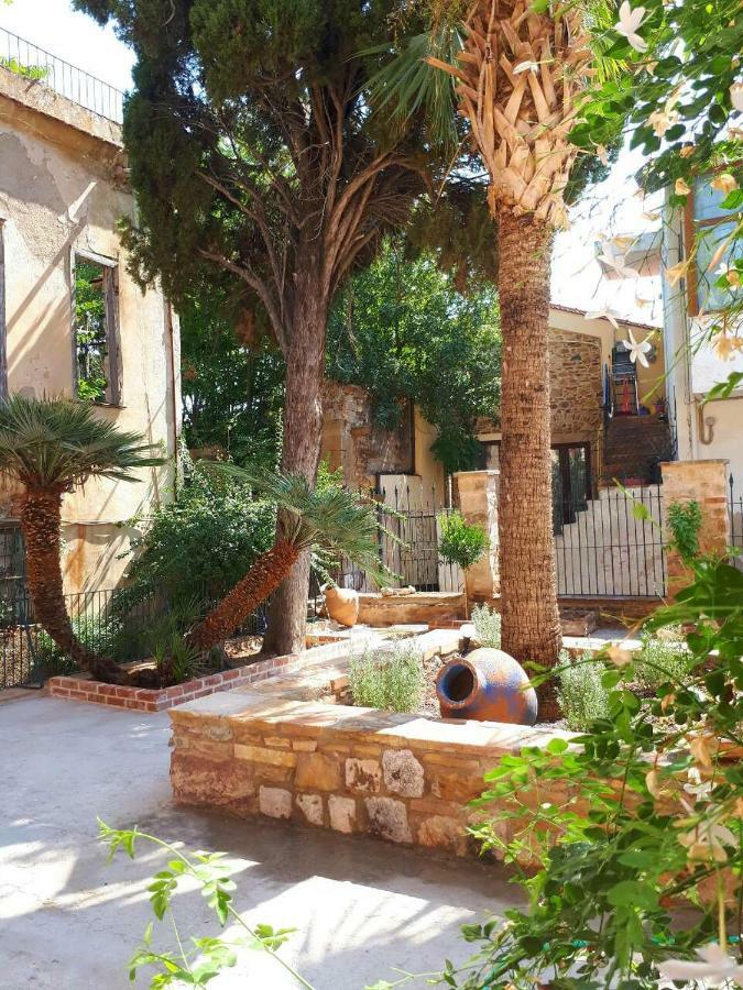The Garden Appartement Chios Buitenkant foto